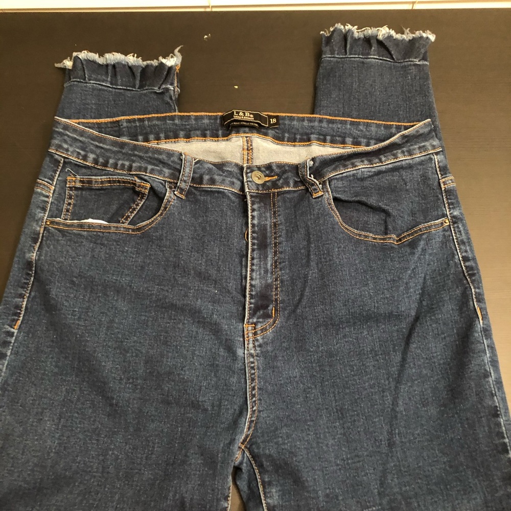 Cute ankle skinny jeans